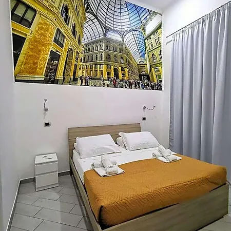 Couette-café Duomo 152 Naples