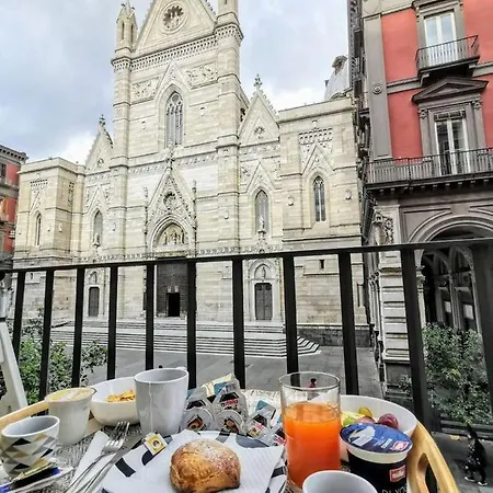 Duomo 152 B&B 나폴리