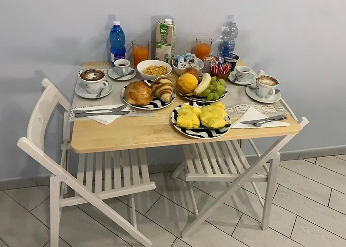 Nocleg ze śniadaniem Duomo 152 Neapol